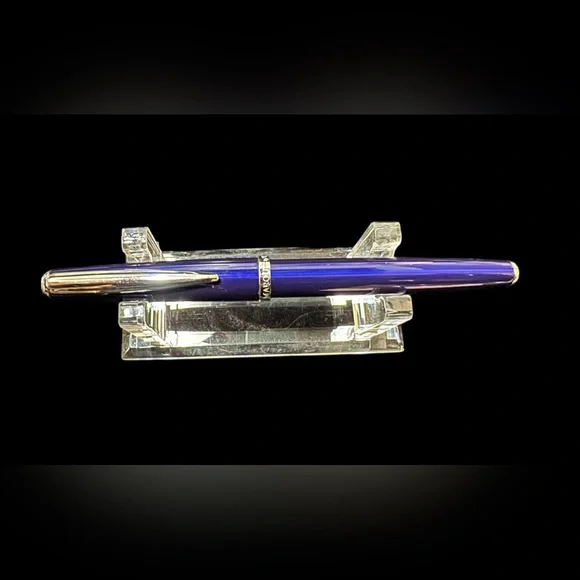 Elegant Waterford Cobalt Blue Fountain Pen - Lacquer Finish - M Nib - Picture 2 of 3